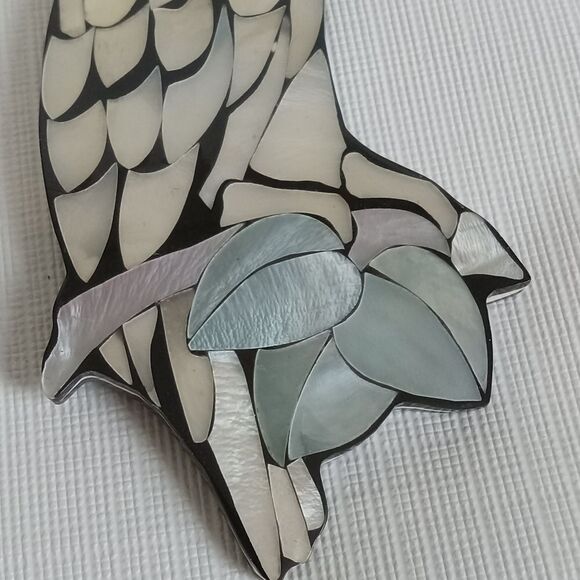 Vintage Unsigned Lee Sands Dyed Mother Of Pearl Large Parrot Statement Pendant - Picture 5 of 10